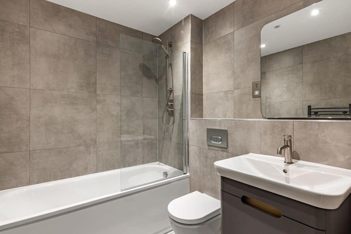 Stayzeni, Ouse Court York Smart 2 Bed Apartment מראה חיצוני תמונה