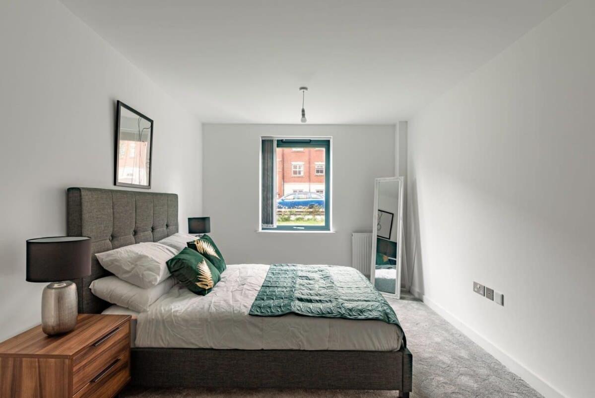 Stayzeni, Ouse Court York Smart 2 Bed Apartment מראה חיצוני תמונה